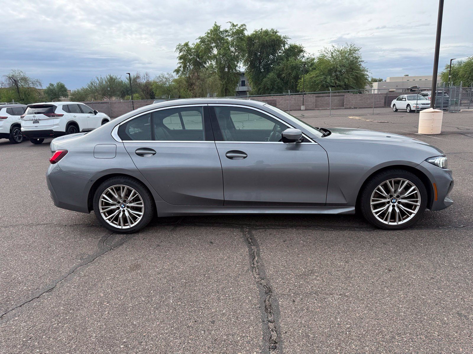 Used 2024 BMW 330i Sedan RWD image 3