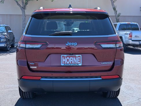 Used 2021 Jeep Grand Cherokee L Limited RWD image 6