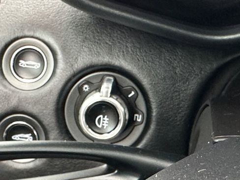 Used 2021 McLaren GT image 13