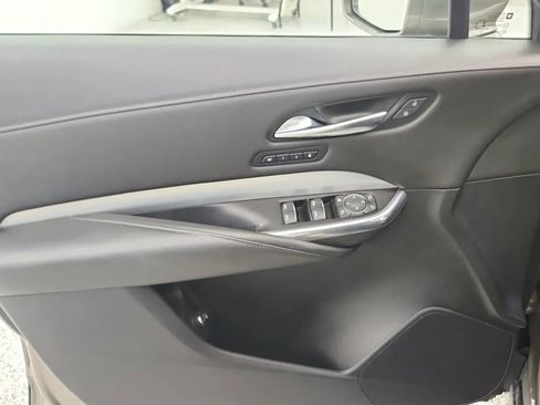 Used 2020 Cadillac XT4 Premium Luxury image 32