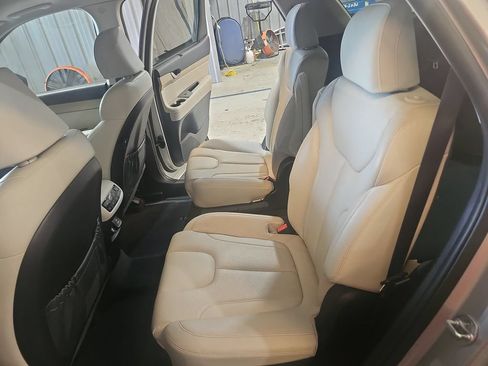 Used 2021 Hyundai Palisade SEL w/ Premium Package AWD/4WD image 15