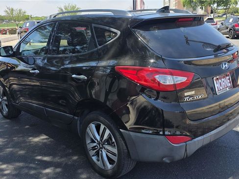 Used 2015 Hyundai Tucson Limited w/ Option Group 03 FWD image 7