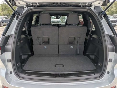New 2026 Jeep Grand Cherokee L Laredo RWD image 12