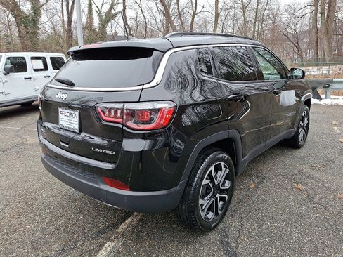 Used 2023 Jeep Compass Limited AWD/4WD image 7