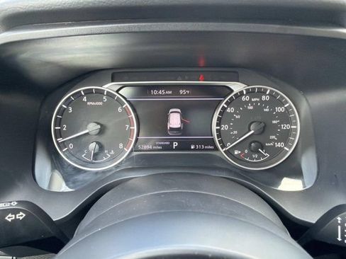 Used 2024 Nissan Rogue SV FWD image 26