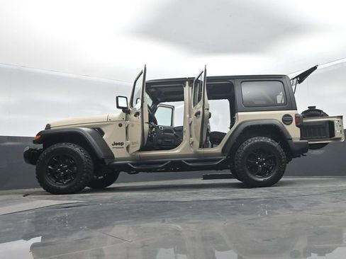 Used 2022 Jeep Wrangler Unlimited Sport AWD/4WD image 77
