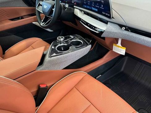 New 2026 Cadillac Optiq Sport 2 image 16