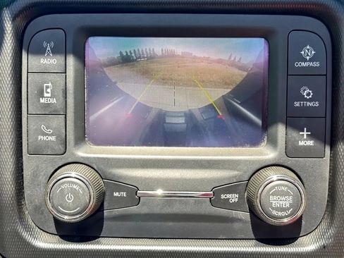Used 2021 Jeep Wrangler Unlimited Sport AWD/4WD image 23