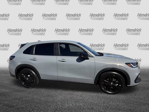 New 2026 Honda HR-V Sport image 2