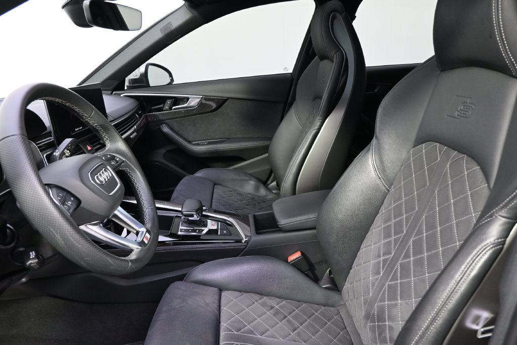 Used 2023 Audi S4 Premium Plus w/ Premium Plus Package AWD/4WD image 10