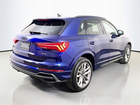Used 2023 Audi Q3 2.0T Premium image 7