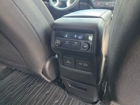 Used 2021 GMC Acadia SLE w/ Driver Convenience Package AWD/4WD image 18