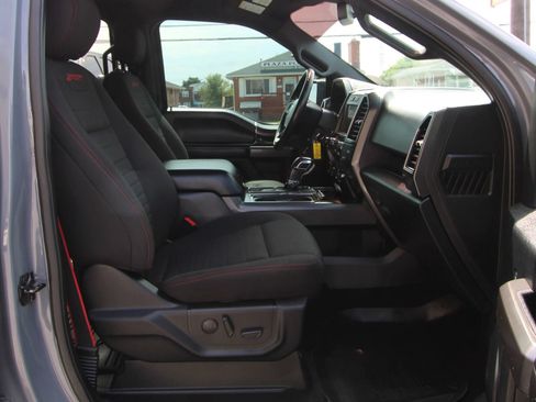 Used 2019 Ford F150 XLT w/ Equipment Group 302A Luxury AWD/4WD image 10