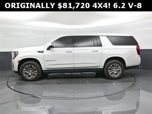 Used 2022 GMC Yukon XL Denali image 7