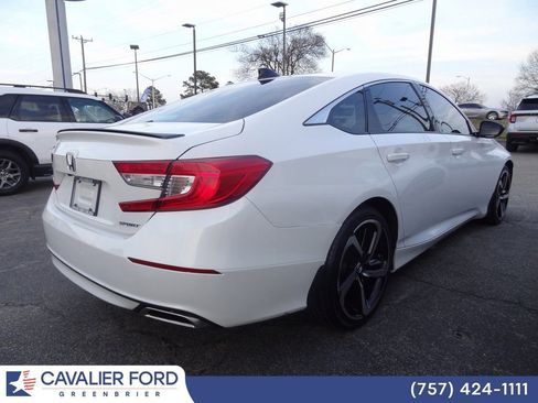 Used 2022 Honda Accord Sport image 7