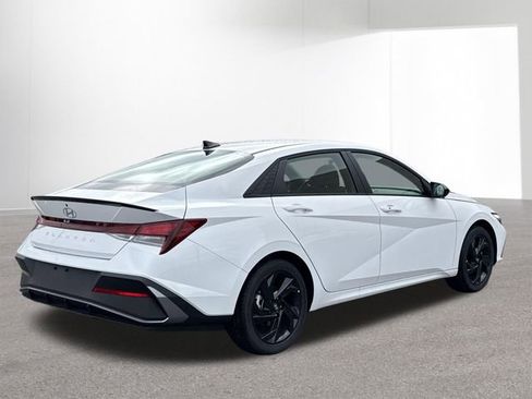 New 2026 Hyundai Elantra Sport FWD image 14