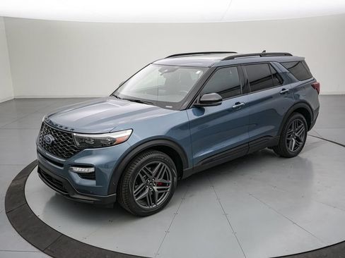 Certified 2021 Ford Explorer ST w/ ST Street Pack AWD/4WD image 8