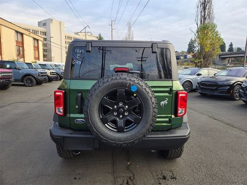 New 2025 Ford Bronco Big Bend w/ Black Diamond Package image 6