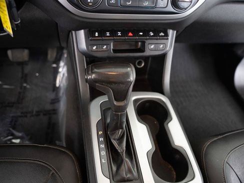Used 2019 Chevrolet Colorado ZR2 AWD/4WD image 16
