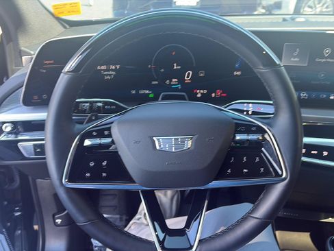 Used 2024 Cadillac Lyriq Sport AWD/4WD image 29