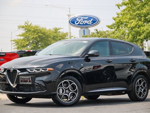 Used 2024 Alfa Romeo Tonale Ti AWD/4WD image 1