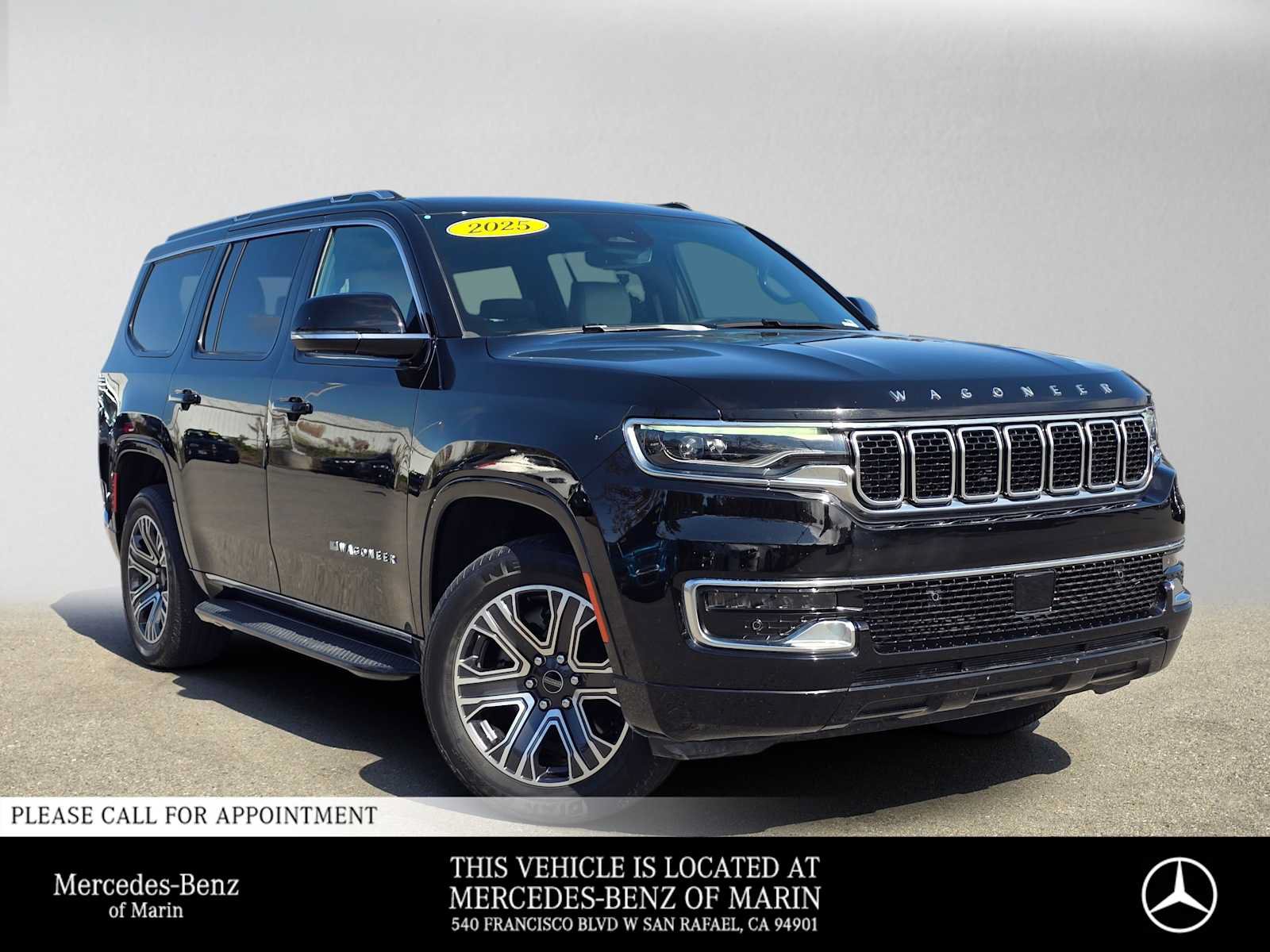 Used 2025 Jeep Wagoneer 4WD image 1