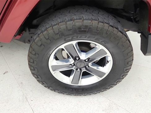 Used 2013 Jeep Wrangler Unlimited Sahara w/ Connectivity Group image 33