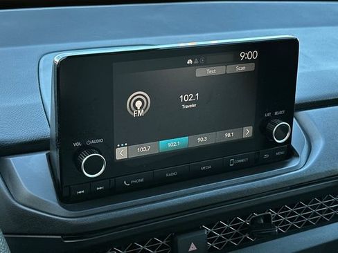 Certified 2023 Honda Accord LX image 19