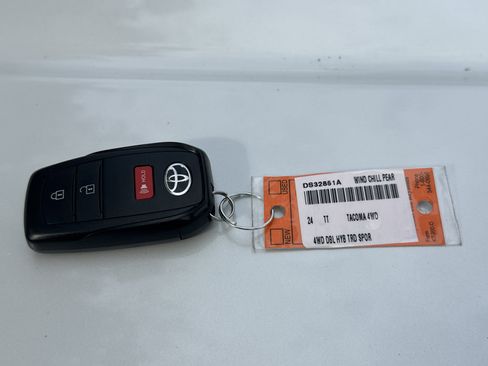 Certified 2024 Toyota Tacoma TRD Sport image 35