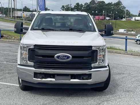 Used 2017 Ford F250 XL w/ Power Equipment Group RWD image 8