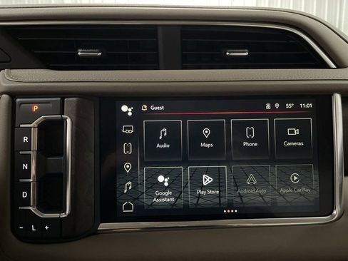 New 2024 GMC Yukon XL Denali w/ Advanced Technology Package image 14