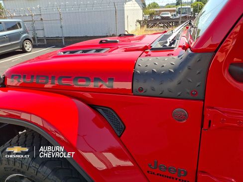 Used 2020 Jeep Gladiator Rubicon AWD/4WD image 26