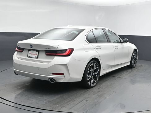 Used 2026 BMW 330i xDrive Sedan AWD/4WD image 19