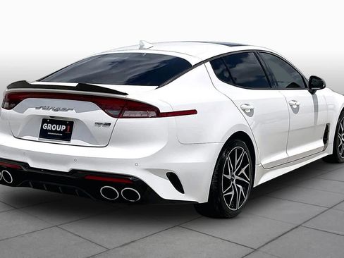 Used 2022 Kia Stinger GT-Line w/ Sun & Sound Package RWD image 13