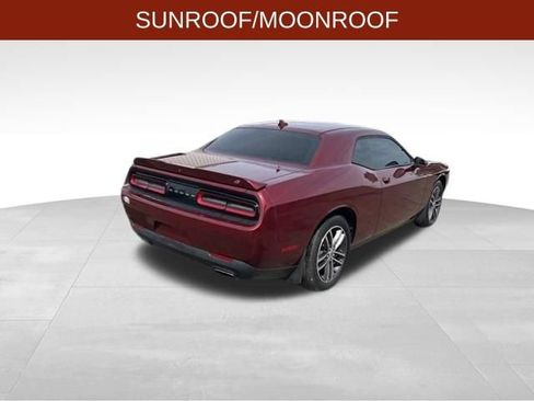Used 2018 Dodge Challenger GT w/ Driver Convenience Group AWD/4WD image 7
