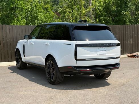 New 2026 Land Rover Range Rover Long Wheelbase SE AWD/4WD image 3