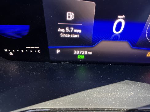 Certified 2022 Volkswagen Taos SE w/ Panoramic Sunroof Package image 21