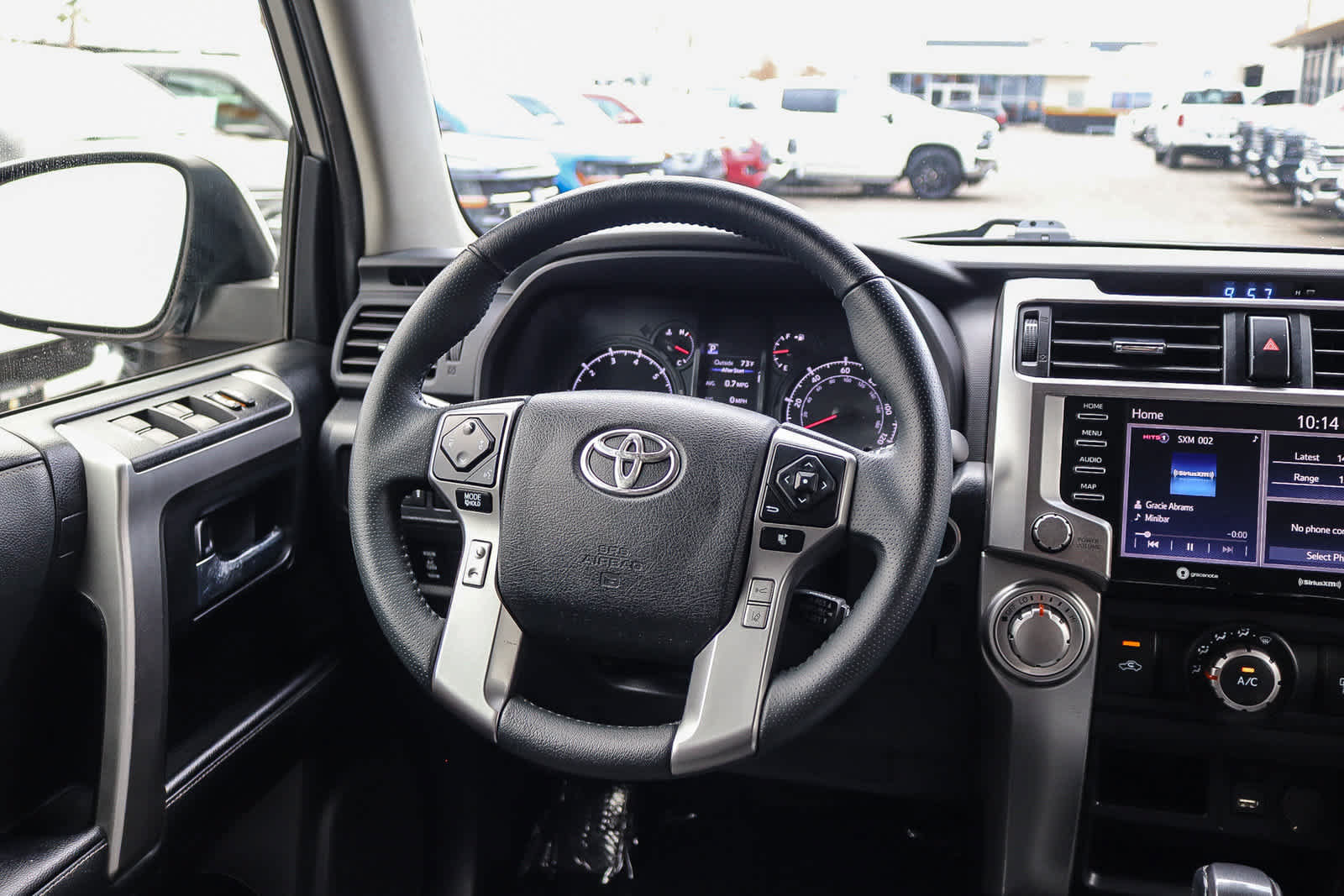 Used 2021 Toyota 4Runner SR5 AWD/4WD image 15