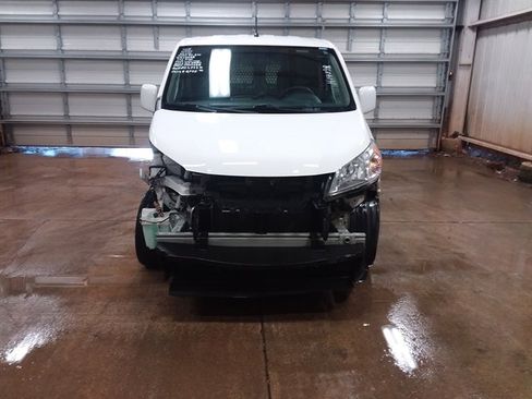 Used 2015 Nissan NV200 SV w/ Back Door Glass Package image 7