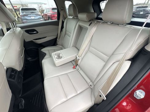 Used 2023 Nissan Rogue SL image 23