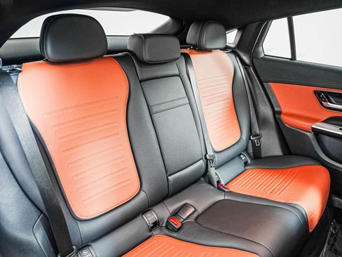 Certified 2024 Mercedes-Benz GLC 300 4MATIC image 10