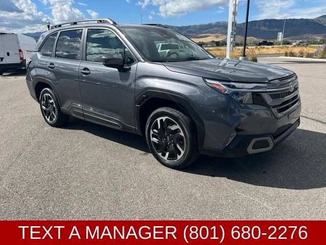 Used 2025 Subaru Forester Limited AWD/4WD image 1