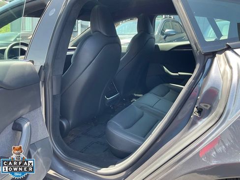Used 2022 Tesla Model S AWD/4WD image 28