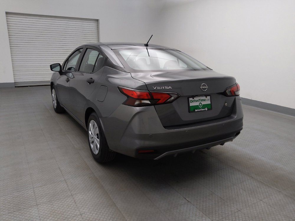 Used 2025 Nissan Versa S FWD image 6