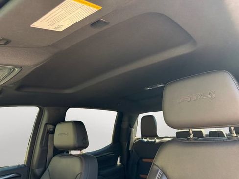 Used 2025 GMC Sierra 1500 AT4 AWD/4WD image 12