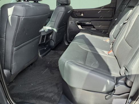 Used 2025 Toyota Tundra Limited AWD/4WD image 15