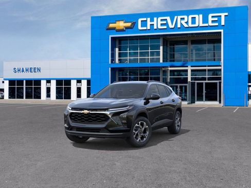 New 2026 Chevrolet Trax LT image 8