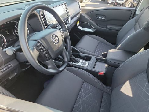 New 2026 Nissan Frontier SV w/ Tow Package image 3