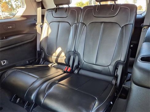 Used 2021 Jeep Grand Cherokee L Limited image 8