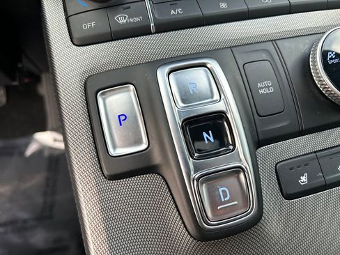 Used 2022 Hyundai Palisade Calligraphy image 24